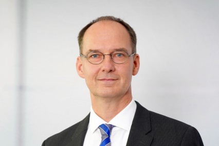 Portrait des Pressesprechers Florian Lanz